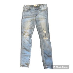 Miss Me Lightwash Skinny Jeans